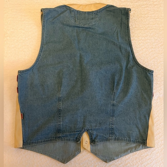 Vintage USA Jean & Leather Vest – Size XL | Statue of Liberty & Stars Design - Picture 6 of 9